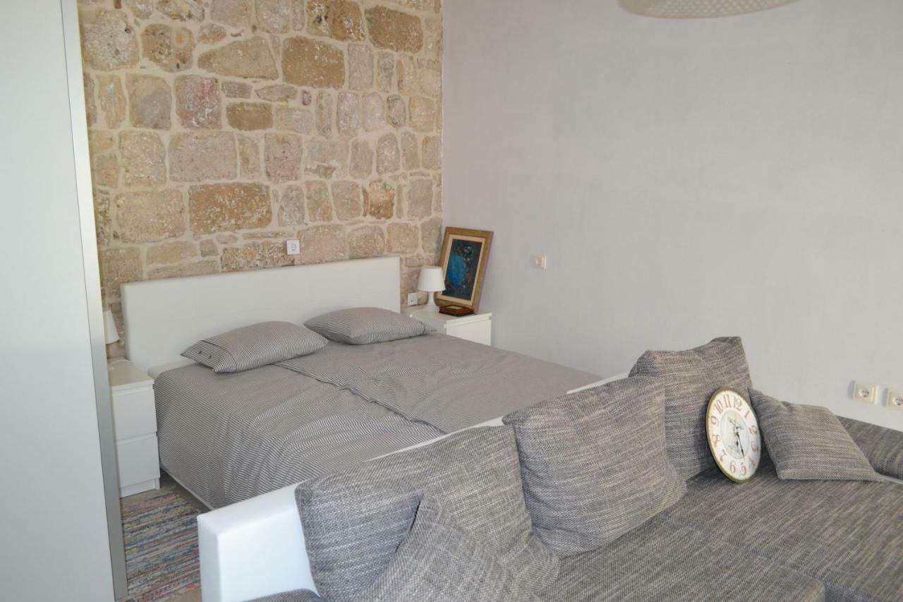 Apartments Martinis Vis Dış mekan fotoğraf